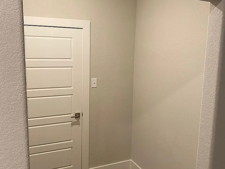 716 The Cottages Dr — Photo 13