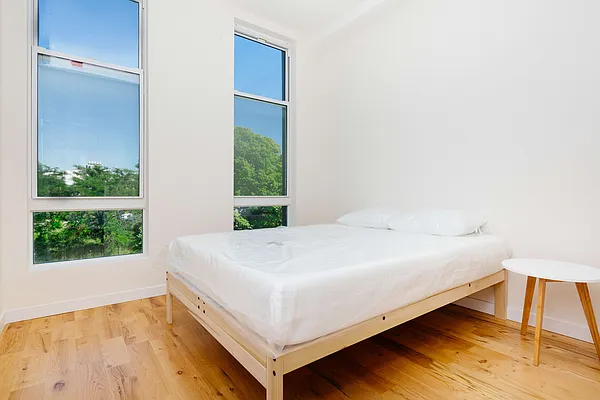 Rented by Owner | media 6