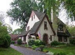 90 Rhinecliff Dr, Rochester, NY 14618