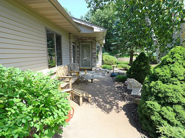829 Autumn Way, Stillwater, MN 55082