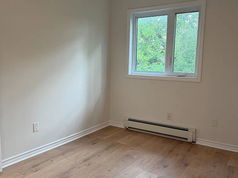 210 Cantin St #5 — Photo 16