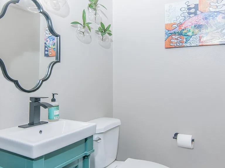 102 Harrison Ave #8 — Photo 8