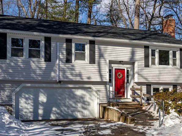 6 Lamplighter Drive, Nashua, NH 03064