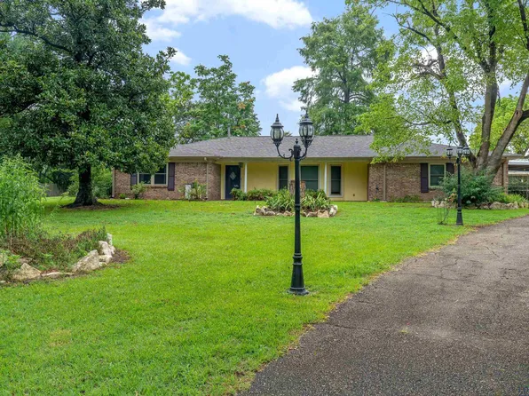 341 S Whatley Rd, Longview, TX 75604