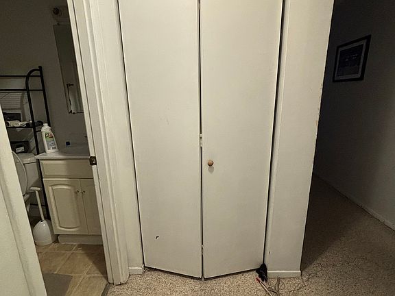 5th image of 5523 Ellsworth Ave APT 4A