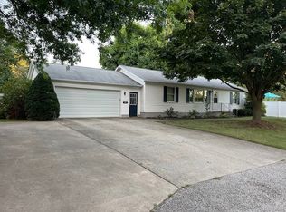 1049 Sherman Dr, Lake City, PA 16423