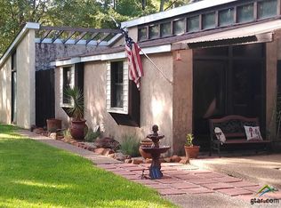 400 Adaway Ln, Henderson, TX 75652
