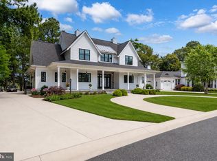 11409 Maid At Arms Ln, Berlin, MD 21811