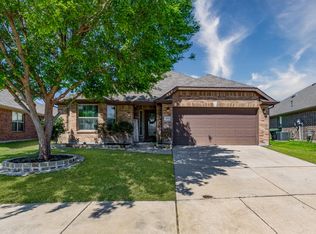 804 Goldenmist Dr, Little Elm, TX 75068