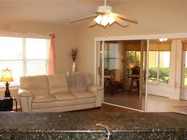 3115 Live Oak Ln #30 — Photo 8