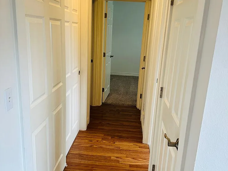 608 NW 10th Ave — Photo 13