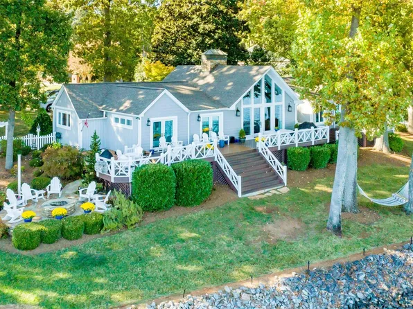 5150 Glenwood St, Sherrills Ford, NC 28673