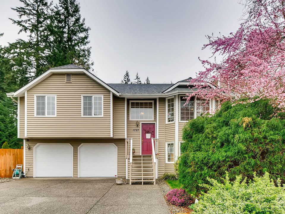 1st image of 1727 SW 143rd Pl