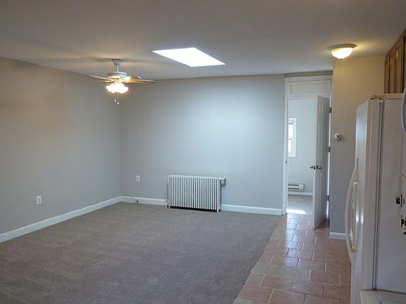 4th image of 429 Evarts St NE APT 3