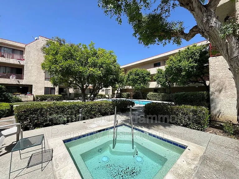 6825 Alabama Ave #310 — Photo 12