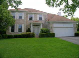 1905 McRae Ln, Mundelein, IL