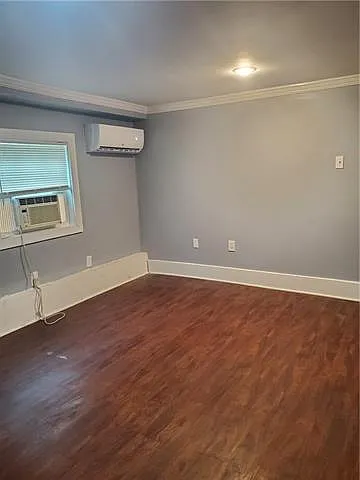 8929 Colapissa St — Photo 13