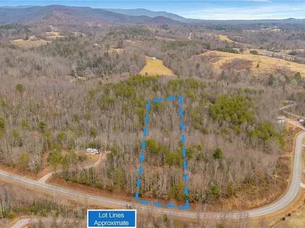 36 Shumate Mountain Rd, Hays, NC 28635