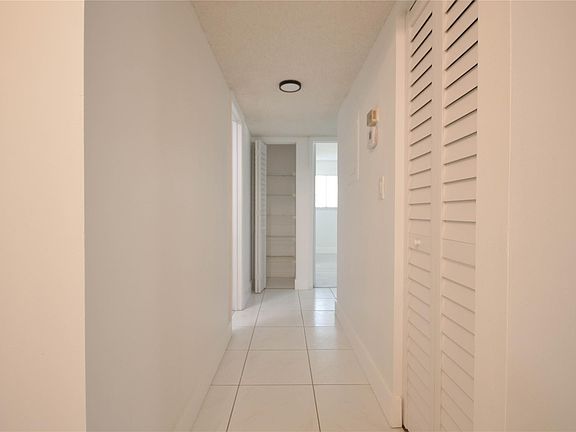 5th image of 9499 W McNab Rd #208