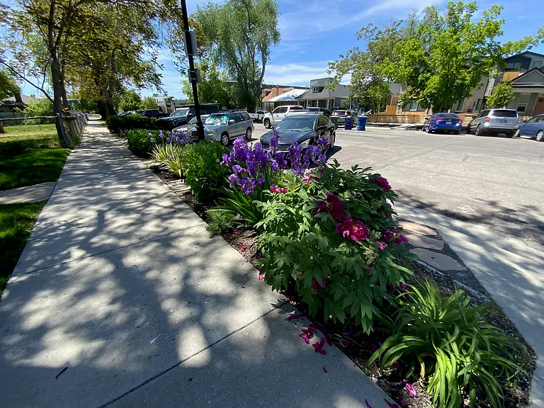 Street parking on Jefferson