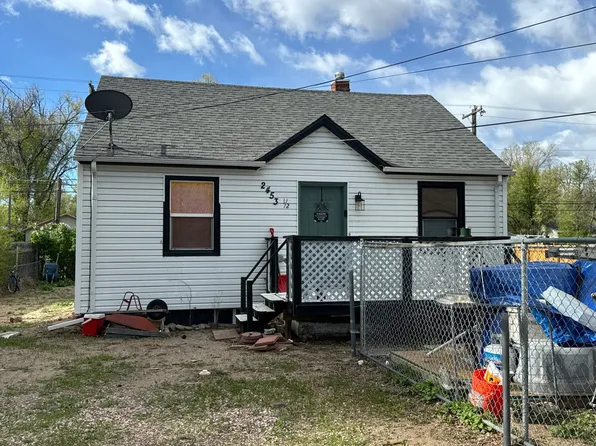 2453 1/2 E Willamette Ave, Colorado Springs, CO 80909
