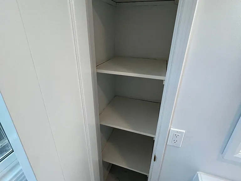 900 University Dr #2 — Photo 10