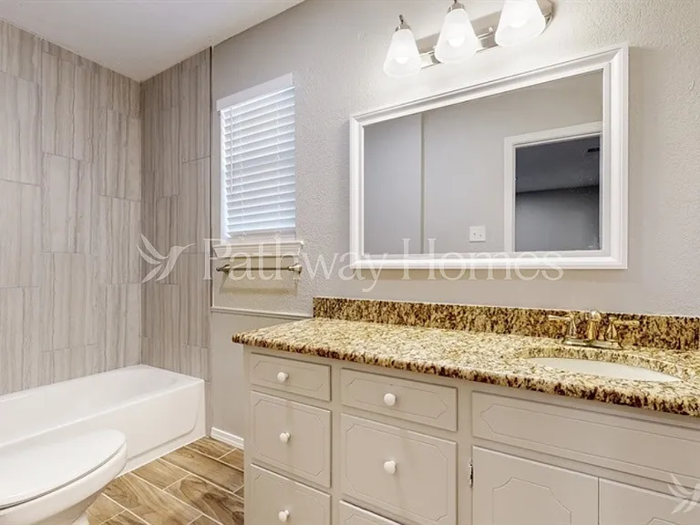 3914 Winston Dr — Photo 11