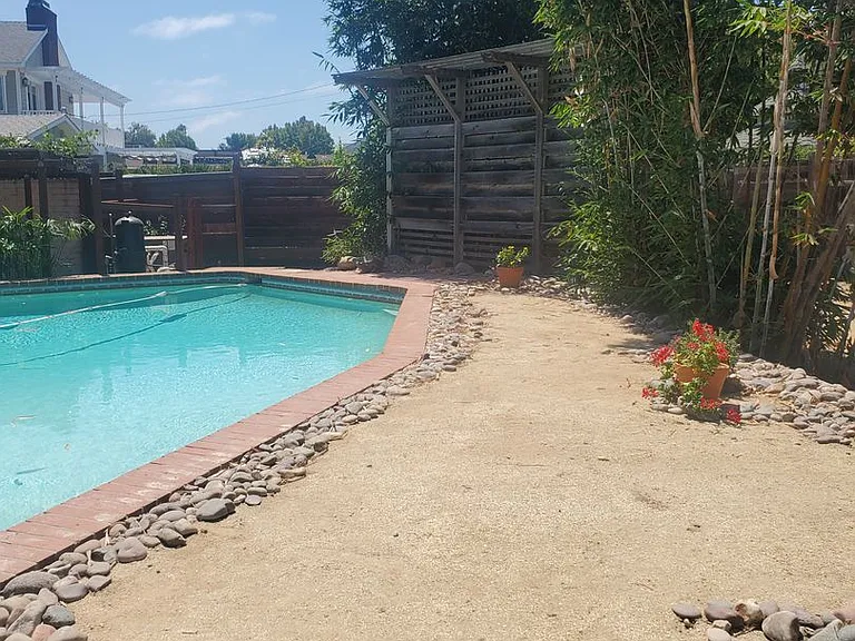 640 Alameda Blvd — Photo 24
