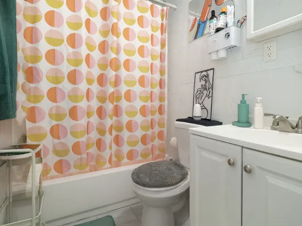 323 Concord Avenue image 7 of 19