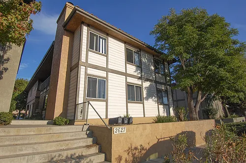 2627 S. El Camino Real Photo 1