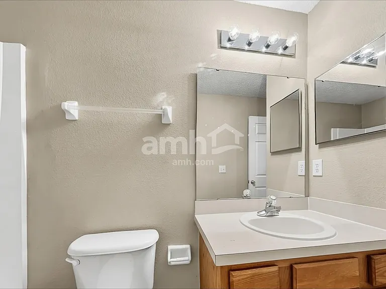 8612 Tristan Dr — Photo 14