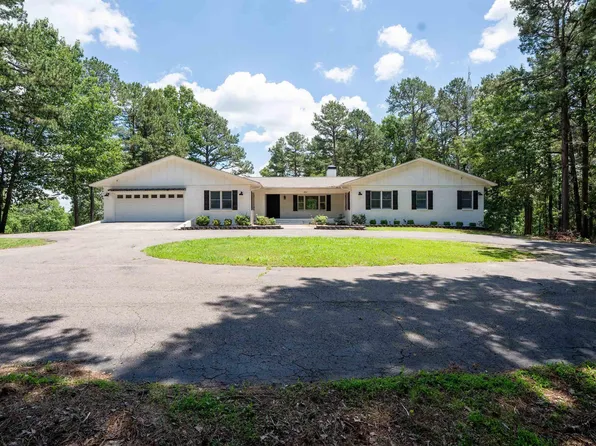 400 Plantation Dr E, Heber Springs, AR 72543