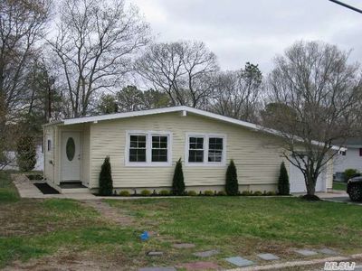 231 Maplecrest Dr, Ronkonkoma, NY, 11779