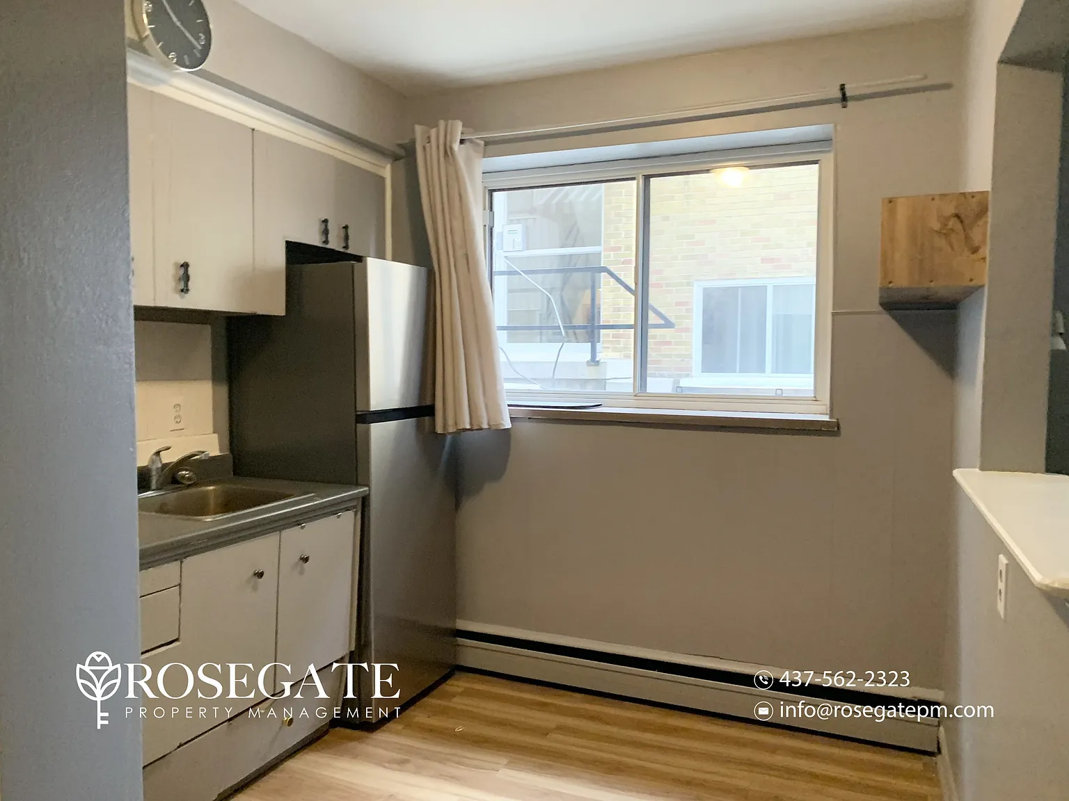1286 Fennell Ave E — Photo 4