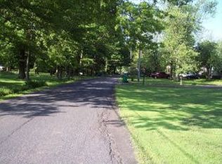 532 Middle Rd, Perkasie, PA 18944