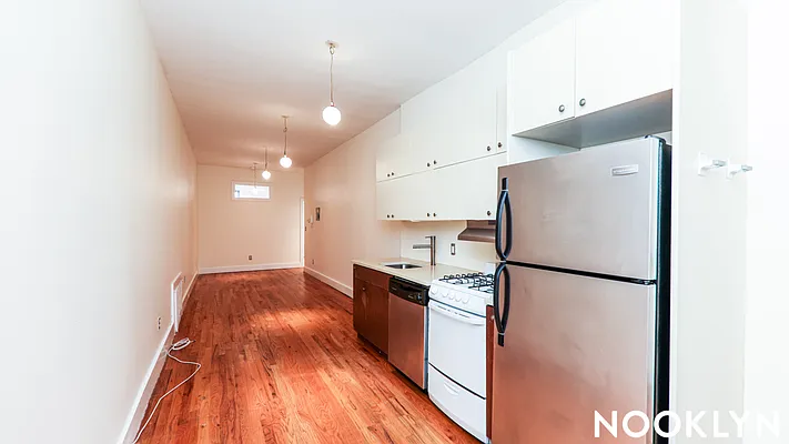 Rented by Nooklyn NYC LLC | media 2