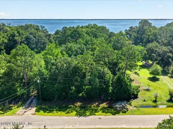 110 RIVER SHORES Road, Palatka, FL 32043