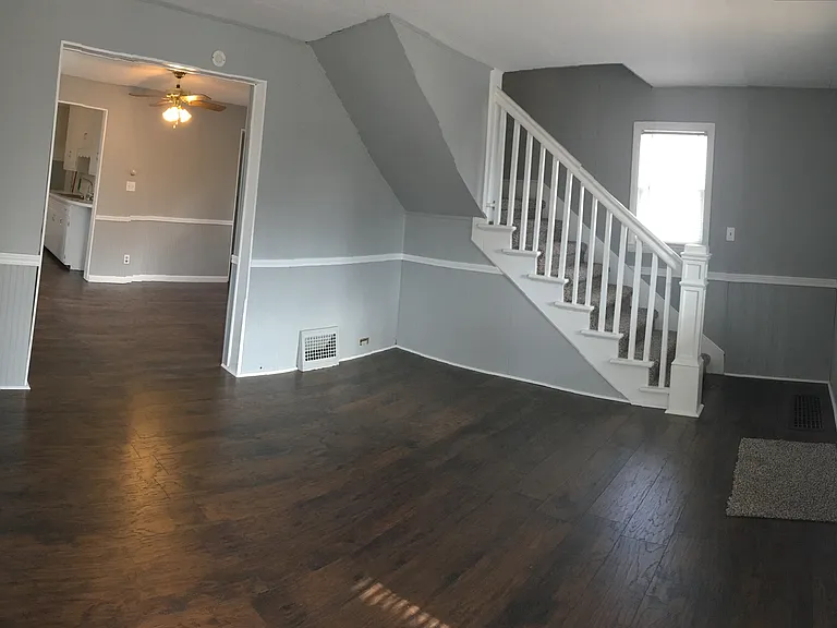 108 W Pine St — Photo 5