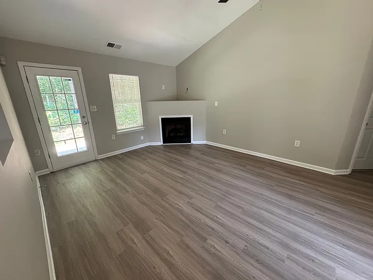 5819 Hamilton Oaks Dr — Photo 10