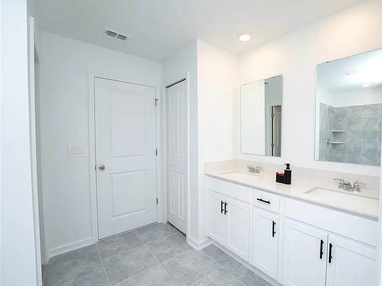 581 Bell Prairie Cir — Photo 20