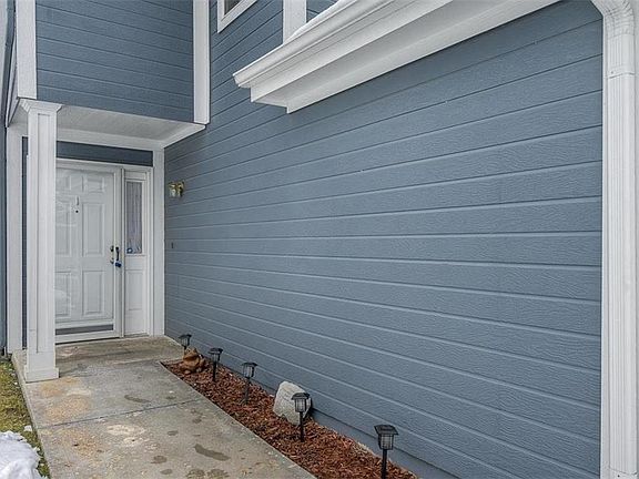 2nd image of 5587 NW Sunrise Meadow Ln