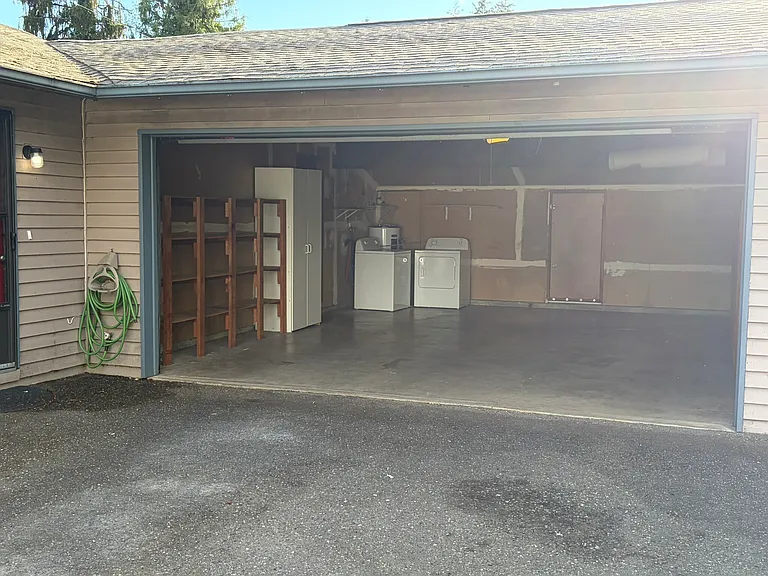 4028 NW Atlantis Ln #A — Photo 13