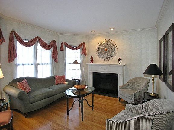 5th image of 4125 Lawn Ave