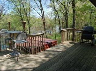 23055 Woodland Rd, Lakeville, MN 55044