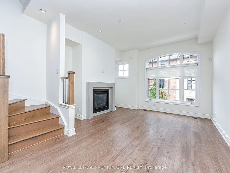 33 Salvador Allende Ct — Photo 10