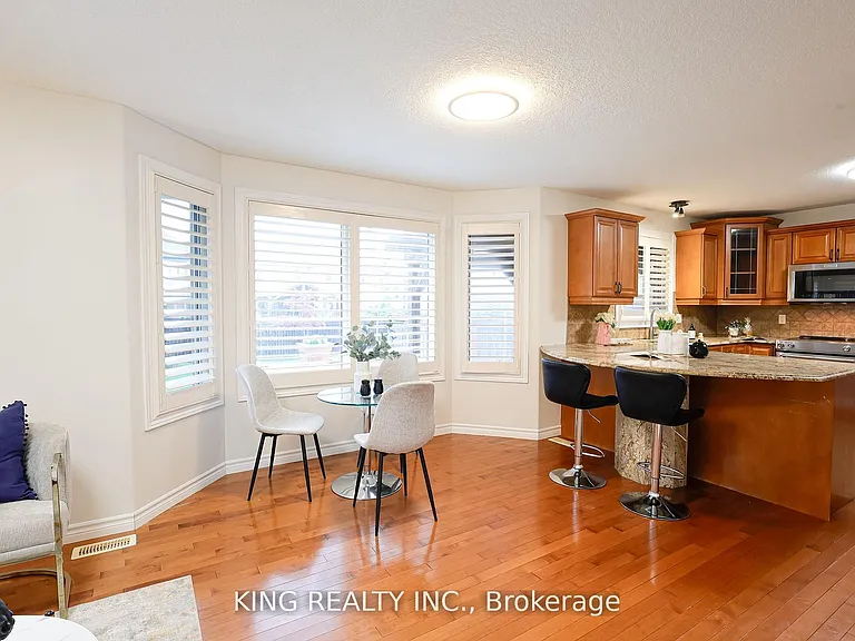 1223 Coronation Dr — Photo 16