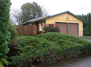 624 SE 4th St, Gresham, OR 97080