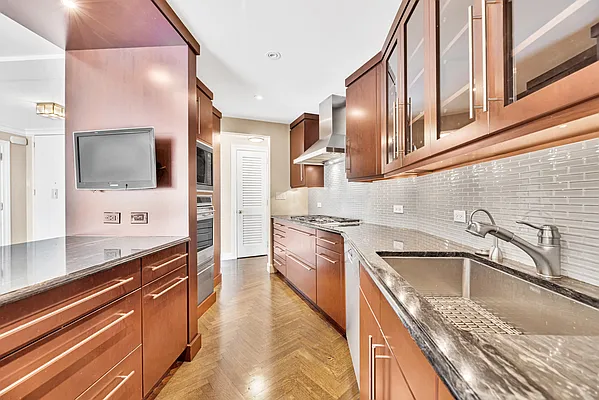 Sold by Douglas Elliman | media 5