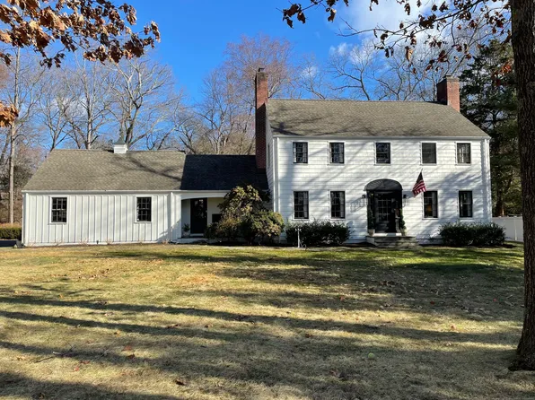 95 Pinewood Road, Stamford, CT 06903