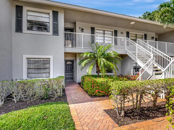 42 Stratford Lane #E, Boynton Beach, FL 33436